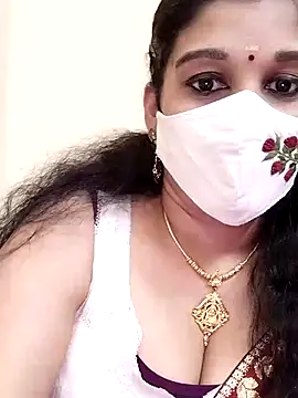 Snapshot of amelia-rani chatting on November 28, 2025, 2:39 pm amelia-rani online show from November 28, 2025, 2:39 pm