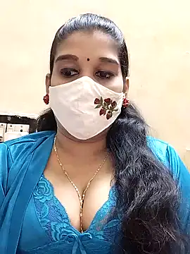 amelia-rani online show from May 17, 2026, 5:46 pm