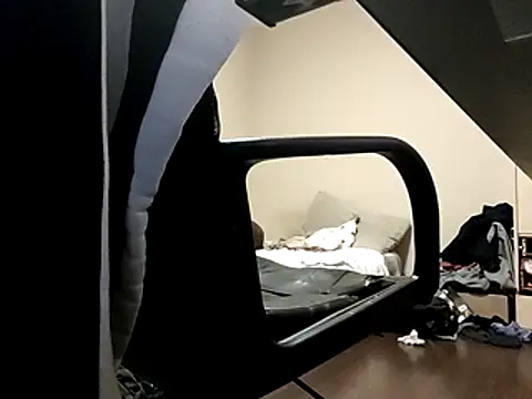 Snapshot of dirtyloud chatting on February 16, 2026, 12:31 am dirtyloud online show from February 16, 2026, 12:31 am