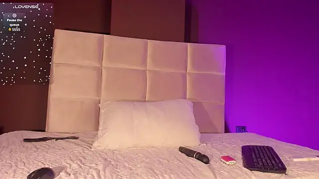 Snapshot of fallon_08 chatting on November 30, 2025, 1:45 pm fallon 08 online show from November 30, 2025, 1:45 pm