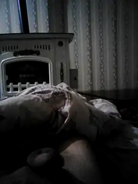 elik555 online show from November 12, 2025, 8:23 pm