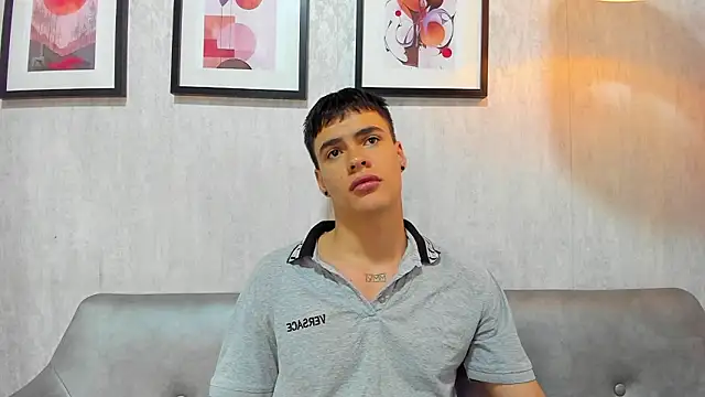 Snapshot of BenitoSaenz chatting on March 19, 2026, 12:49 pm BenitoSaenz online show from March 19, 2026, 12:49 pm