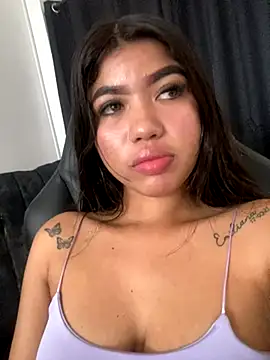 Luna 20x online show from November 23, 2025, 8:41 pm