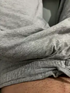 Lapampara0 online show from October 27, 2025, 12:00 am