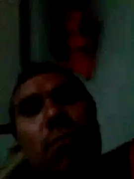 Snapshot of Luk909090 chatting on October 29, 2025, 6:01 am Luk909090 online show from October 29, 2025, 6:01 am