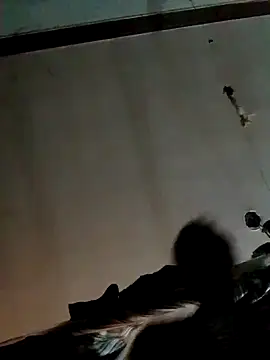 Snapshot of Luk909090 chatting on October 23, 2025, 1:15 am Luk909090 online show from October 23, 2025, 1:15 am