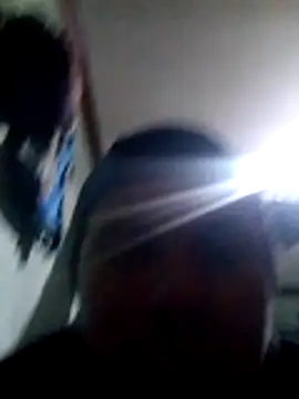 Snapshot of Luk909090 chatting on November 15, 2025, 8:07 am Luk909090 online show from November 15, 2025, 8:07 am