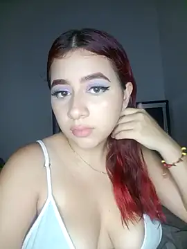 Snapshot of Chloe_Sky_love chatting on November 14, 2025, 4:38 am Chloe Sky love online show from November 14, 2025, 4:38 am