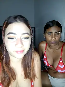 Snapshot of Chloe_Sky_love chatting on September 12, 2025, 5:07 am Chloe Sky love online show from September 12, 2025, 5:07 am