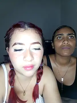 Snapshot of Chloe_Sky_love chatting on October 17, 2025, 3:21 am Chloe Sky love online show from October 17, 2025, 3:21 am