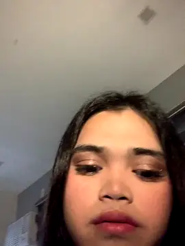 Snapshot of VictoriaL0ve chatting on September 12, 2025, 8:47 am VictoriaL0ve online show from September 12, 2025, 8:47 am