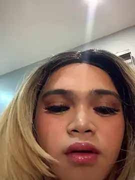 Snapshot of VictoriaL0ve chatting on November 13, 2025, 2:54 pm VictoriaL0ve online show from November 13, 2025, 2:54 pm