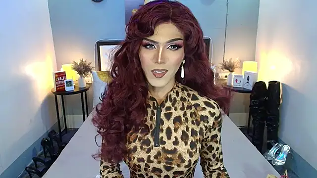 TatianaWil online show from October 12, 2025, 1:07 am