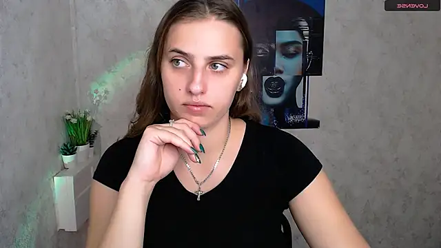 Snapshot of AmandaDimond_ chatting on September 22, 2025, 8:31 am AmandaDimond online show from September 22, 2025, 8:31 am