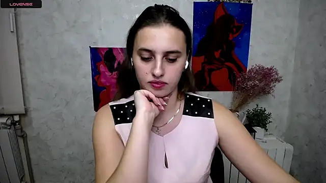 Snapshot of AmandaDimond_ chatting on October 4, 2025, 12:17 pm AmandaDimond online show from October 4, 2025, 12:17 pm