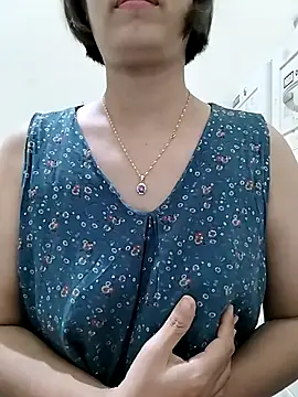 Snapshot of love_sexy090 chatting on November 1, 2025, 1:12 am love sexy090 online show from November 1, 2025, 1:12 am