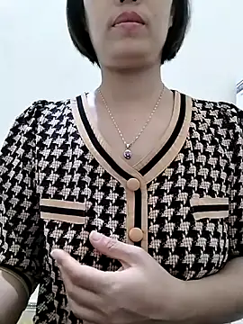 Snapshot of love_sexy090 chatting on November 13, 2025, 12:42 pm love sexy090 online show from November 13, 2025, 12:42 pm