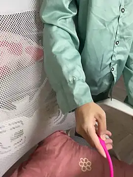 Mina048 online show from November 8, 2025, 2:15 am