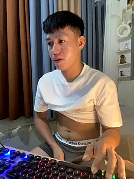 Snapshot of xshyboyx chatting on October 28, 2025, 4:46 am xshyboyx online show from October 28, 2025, 4:46 am