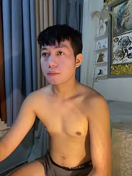 Snapshot of xshyboyx chatting on February 16, 2026, 2:21 am xshyboyx online show from February 16, 2026, 2:21 am