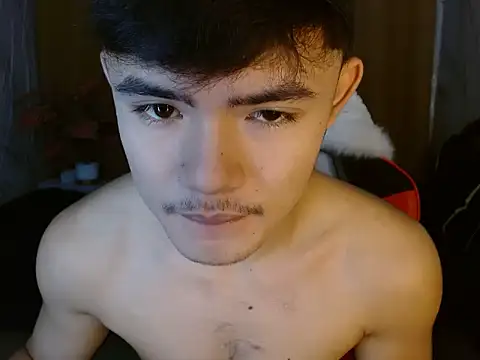 YourNaughtyTwink 69 online show from May 3, 2026, 2:09 pm