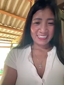 ThiHa003 online show from April 25, 2026, 2:36 am