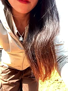 ThiHa003 online show from May 5, 2026, 2:14 am