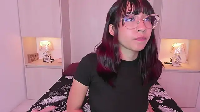 CamiGox online show from October 25, 2025, 8:09 pm