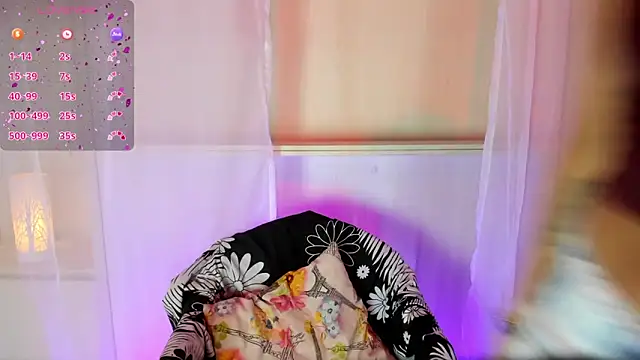 CamiGox online show from November 7, 2025, 8:02 pm