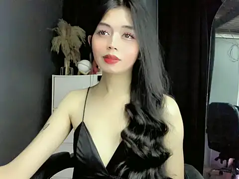 LexiLove online show from September 18, 2025, 12:52 pm