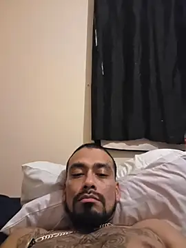 Cnutt310 online show from January 9, 2026, 2:35 pm