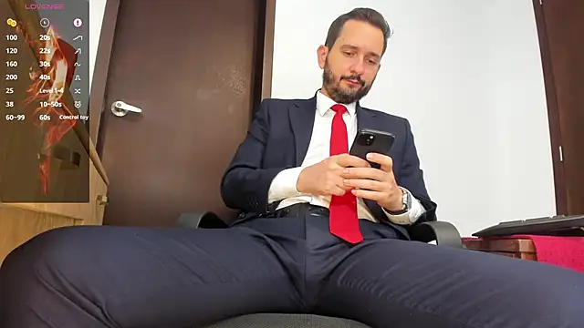 Snapshot of KarlBoss1 chatting on September 9, 2025, 11:08 am KarlBoss1 online show from September 9, 2025, 11:08 am