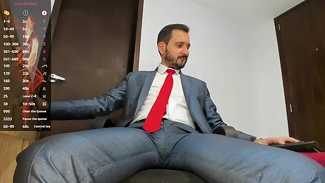 Snapshot of KarlBoss1 chatting on September 25, 2025, 10:16 pm KarlBoss1 online show from September 25, 2025, 10:16 pm