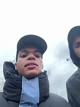 Midnight Socks Guys online show from December 18, 2025, 11:25 am