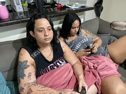 Snapshot of prado_bianca chatting on December 21, 2025, 7:48 pm prado bianca online show from December 21, 2025, 7:48 pm