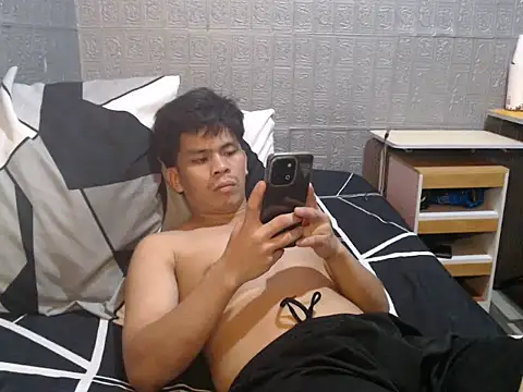 Snapshot of cumwhat_me chatting on December 15, 2025, 1:50 pm cumwhat me online show from December 15, 2025, 1:50 pm