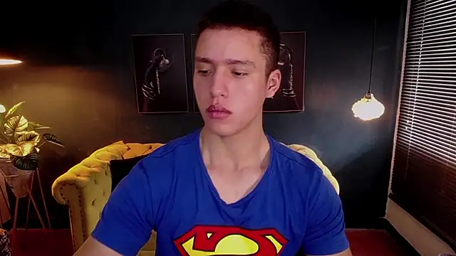 Snapshot of deivid_parker chatting on October 16, 2025, 2:03 pm deivid parker online show from October 16, 2025, 2:03 pm