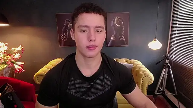 Snapshot of deivid_parker chatting on July 23, 2026, 1:30 pm deivid parker online show from July 23, 2026, 1:30 pm