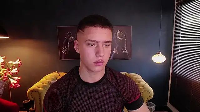 Snapshot of deivid_parker chatting on August 1, 2026, 1:42 pm deivid parker online show from August 1, 2026, 1:42 pm