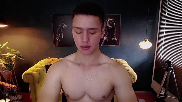 Snapshot of deivid_parker chatting on December 15, 2025, 1:50 pm deivid parker online show from December 15, 2025, 1:50 pm