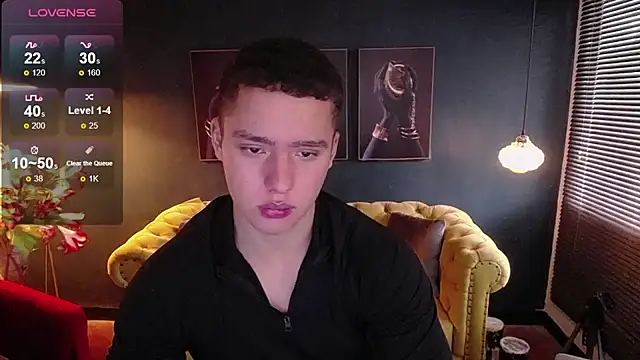 Snapshot of deivid_parker chatting on July 13, 2026, 1:32 pm deivid parker online show from July 13, 2026, 1:32 pm