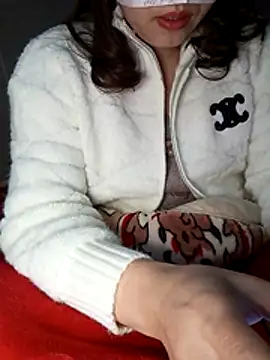 Ariana-Vy online show from January 11, 2026, 3:08 pm