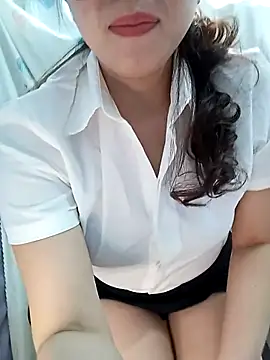 Ariana-Vy online show from March 14, 2026, 2:28 am