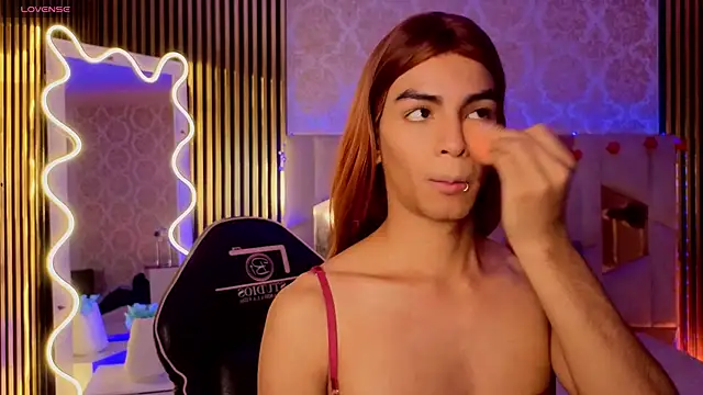 Snapshot of LIHIAN_TAY chatting on March 16, 2026, 12:42 pm LIHIAN TAY online show from March 16, 2026, 12:42 pm