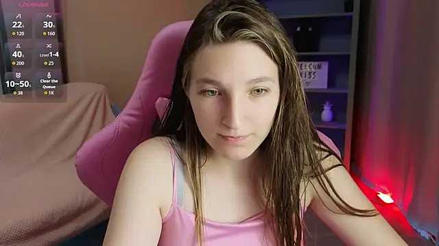 Snapshot of Mia_Myles chatting on October 8, 2025, 10:17 am Mia Myles online show from October 8, 2025, 10:17 am