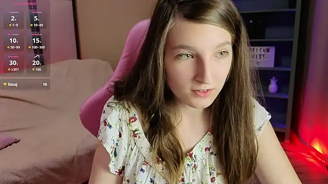 Snapshot of Mia_Myles chatting on October 4, 2025, 10:17 am Mia Myles online show from October 4, 2025, 10:17 am