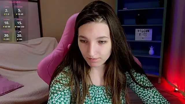 Snapshot of Mia_Myles chatting on September 30, 2025, 10:21 am Mia Myles online show from September 30, 2025, 10:21 am