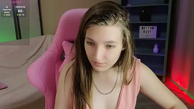 Snapshot of Mia_Myles chatting on October 5, 2025, 10:28 am Mia Myles online show from October 5, 2025, 10:28 am