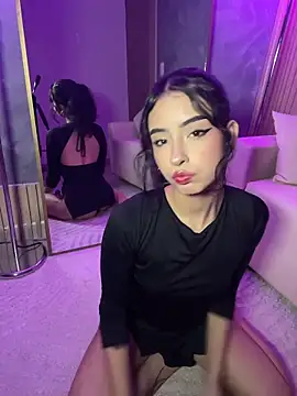 Snapshot of RosseMelody chatting on March 4, 2026, 5:15 am RosseMelody online show from March 4, 2026, 5:15 am