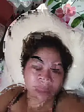 Snapshot of sexybitch_02 chatting on June 7, 2026, 6:57 pm sexybitch 02 online show from June 7, 2026, 6:57 pm